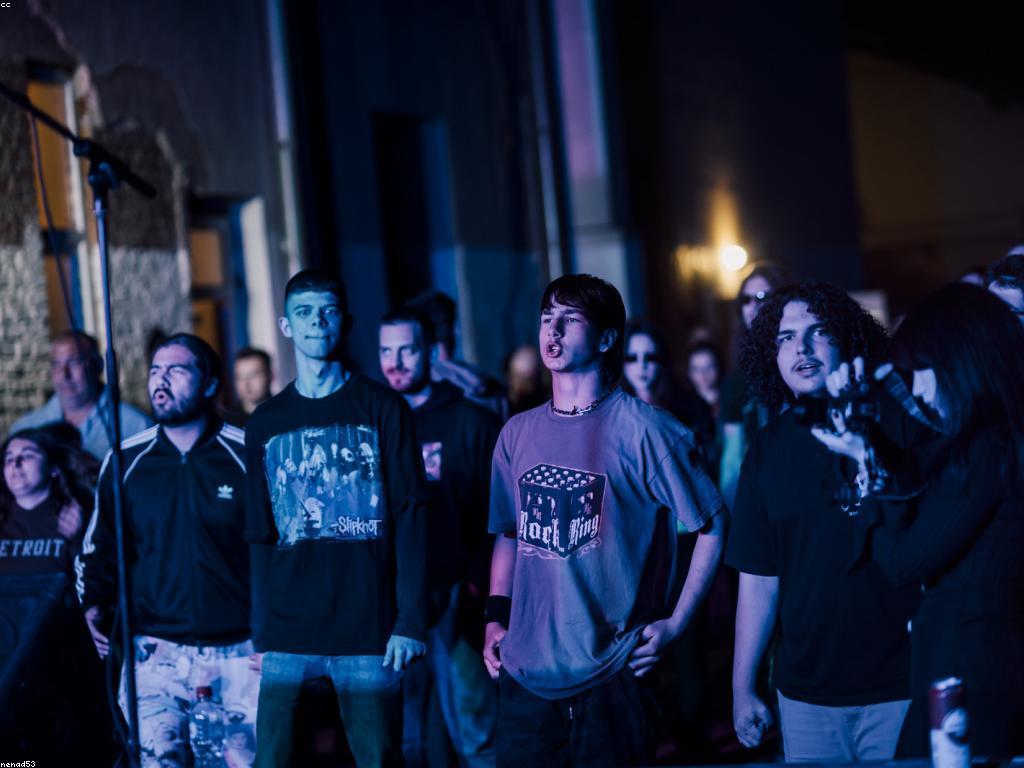 ការផ្តល់អំណោយដល់សង្គម: ការសម្រេចចិត្តក្នុងការប្រែប្រួលជីវិត